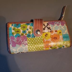 Fossil wallet